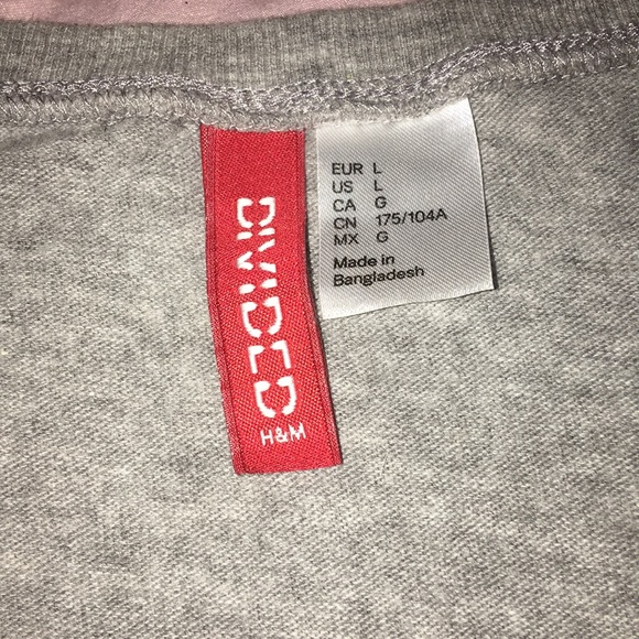 Skull sweater size L - Picture 2 of 4